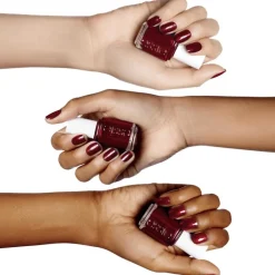 essie Nagellak Rood 52 Thigh High 13,5 ML