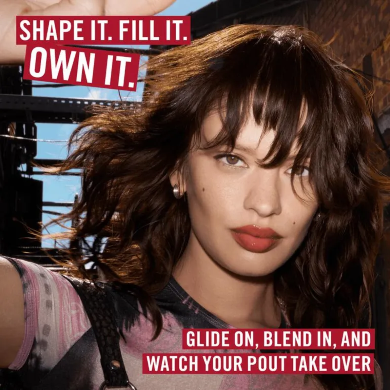 Rimmel London Oh My Plump! Lip Liner - Nude - 010 Iconic Beige