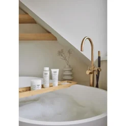 Therme Zen White Lotus Shower Scrub 200 ML